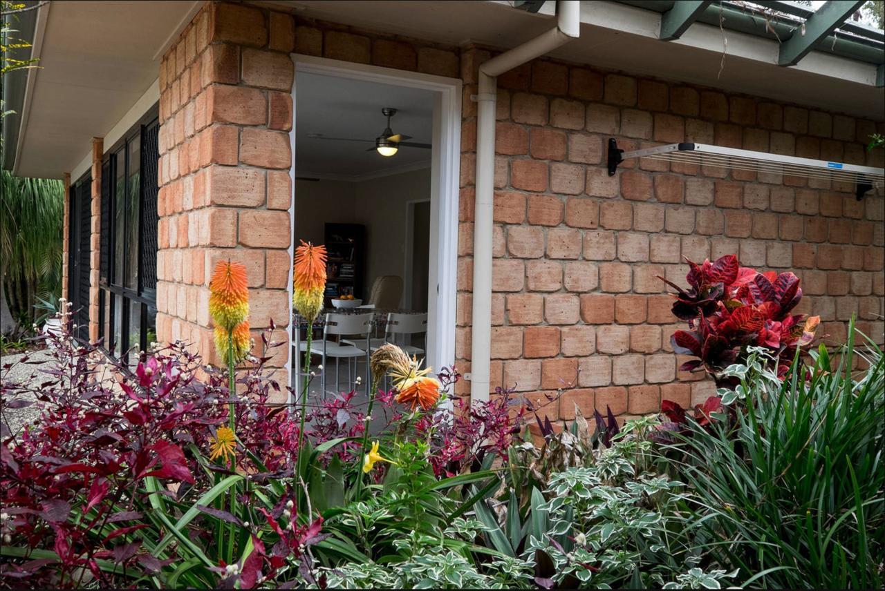 The Villa At The Bay Deception Bay Exterior photo